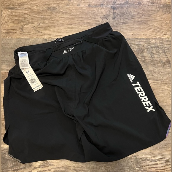 ADIDAS Agravic AIIA Trail Running Shorts XL 9”. Black/White Terrex Men AEROREADY - Picture 6 of 7